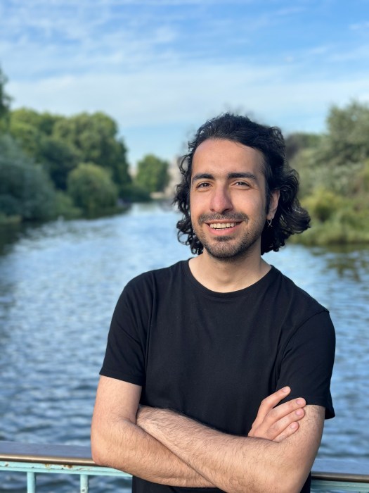 Photo of Mohammadsobhan Esfandiar